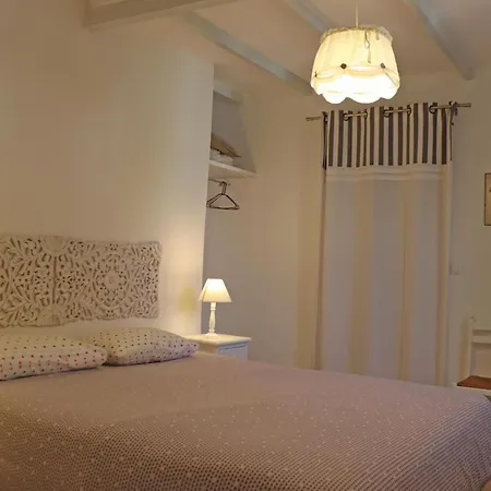 Holiday home Les Platanes L'Isle-sur-la-Sorgue