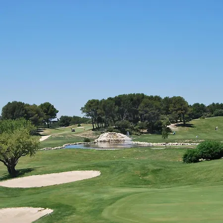 Holiday home Les Platanes L'Isle-sur-la-Sorgue